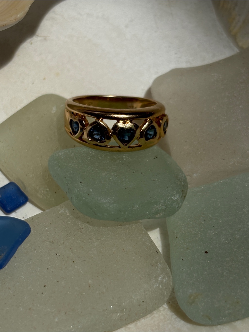 10k Gold Sapphire Heart Band Ring